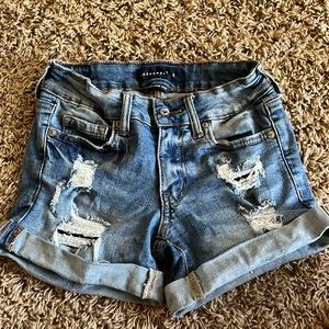 Aeropostale low rise midi jeans shorts